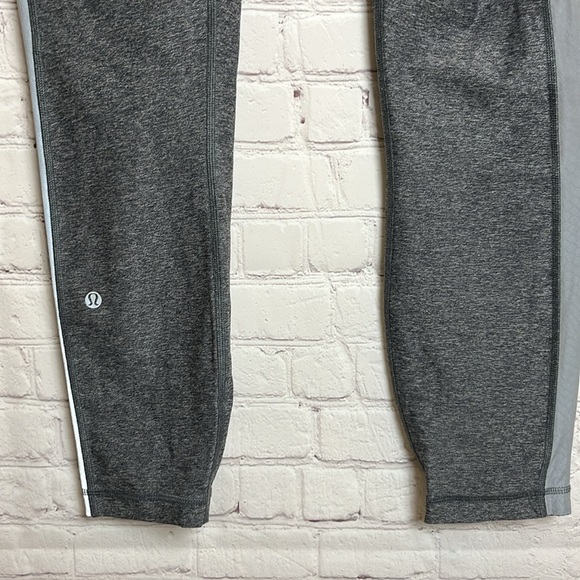 Lululemon Light Speed Tights - Picture 8 of 15